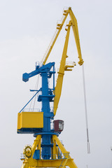 Big port crane
