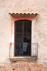 Fototapeta na wymiar Window in Taxco