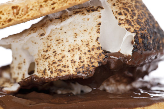 close-up image of smores sandwich