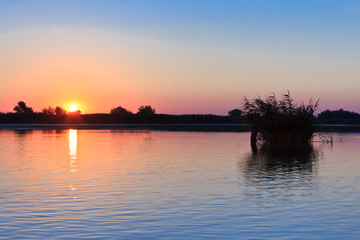 Fototapeta premium sunrise lake