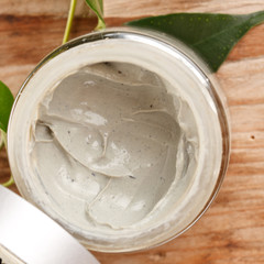 botte of organic cream