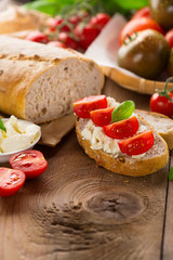Italian appetizer, bruschetta