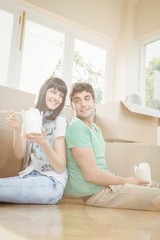 Young couple eating noodle