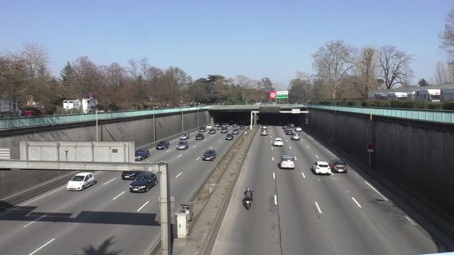 Trafic sur le p&eacute;riph&eacute;rique &agrave; Paris