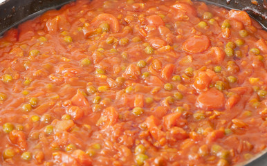 Vegetarian sauce with soya and carrots