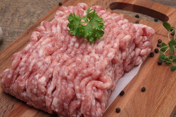 Raw minced meat with pepper, garlic