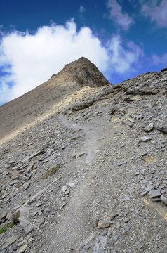 Mont Pelat, sommet et sentier de randonn&eacute;e