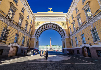 Fototapeta na wymiar A view of Dvortsovaya square,Winter Palace and Alexander Column through the Arch of The General Staff Building