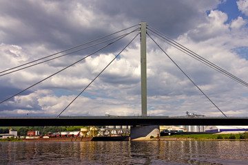 Deggendorf, Autobahnbrücke