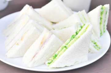 ham and cheese sandwich , seaweed sandwich