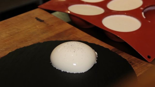 dessert Panna cotta close up