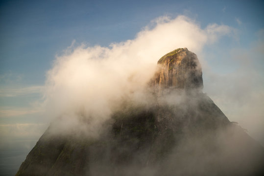 Fototapeta Pedra Bonita in the clouds