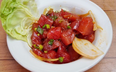 Hawaiian ahi tuna poke with Maui onions
