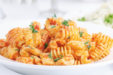 italian pasta with tomato sauce