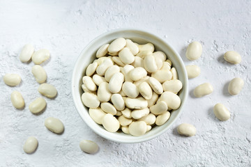 White beans in a bowl
