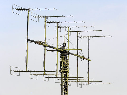 Radar antena