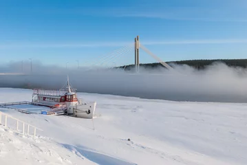 Türaufkleber Jatkankynttila bridge in winter, Rovaniemi, Finland © Fominayaphoto