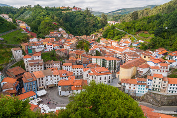 Obraz premium Viewpoint of the traditional Spanish village of Cudillero in Asturias, Spain