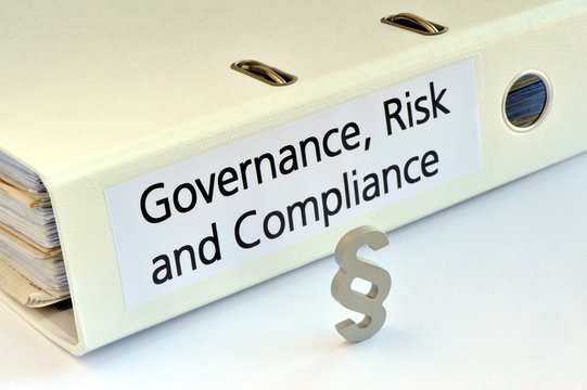 Governance, Risk, Compliance, Unternehmensführung, Organisation, Risikomanagement, Führung, Controlling, Datenschutz, Paragraph, Audit, Revision, Qualitätsmanagement, Management
