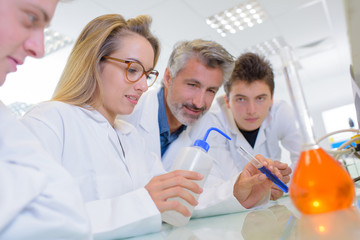 Fototapeta premium laboratory students