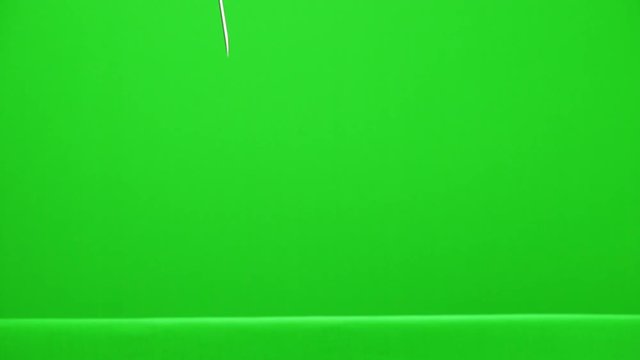 Spritze vor Greenscreen f&uuml;r Finanzen &Ouml;ko Nahrung Doping Medizin Sport Obst Muskeln Leistung Bio Anbau Bestechung Chemie Industrie Labor Wachstum Banken Politiker Schmiergeld Schmerzen Behandlung