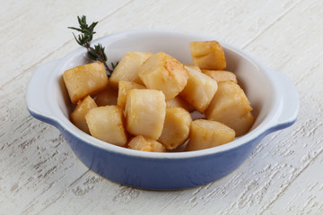 Roasted scallops