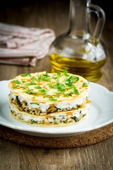Cake from thin pancake crepes, layers of chicken, sour cream, ru