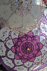 Umbrellas with lace in pink and white 1