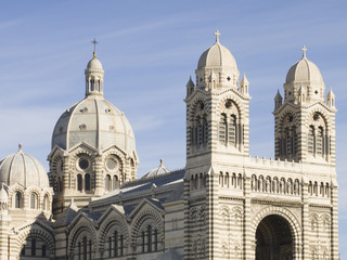 Fototapeta na wymiar Notre-Dame de la Garde Marseille