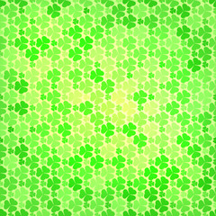 Seamless pattern with green clovers