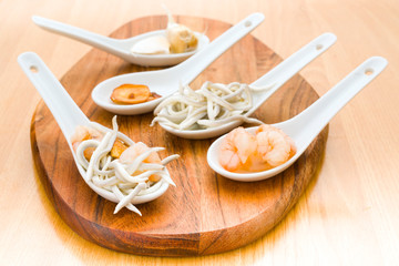 serving of eel and shrimp