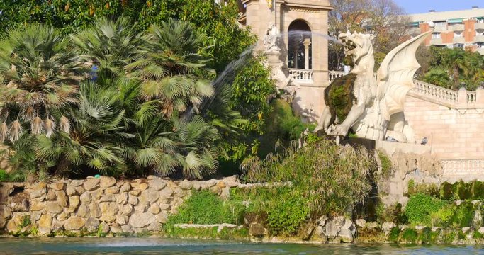 barcelona ciutadella park fountain sunny day 4k spain
