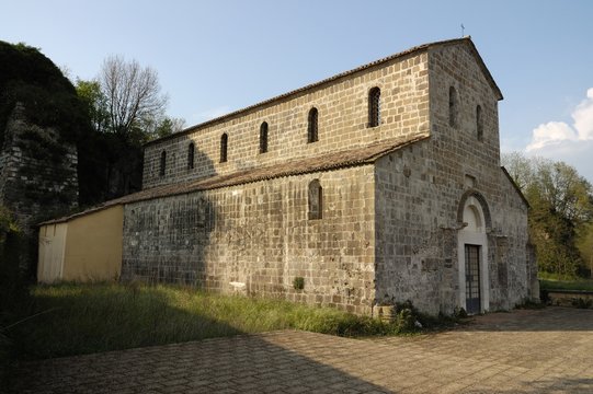 Teano CE, chiesa di San Paride Ad Fontem