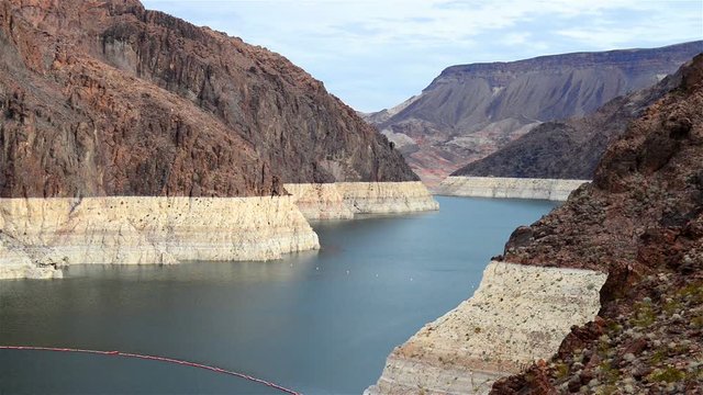 Hoover dam and Lake Mead 