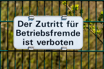Zutritt verboten