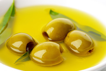 Pitted green olives