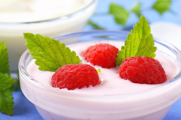 Light raspberry and white yogurt