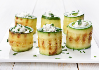 Grilled zucchini rolls