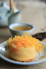 cake and hot tea
