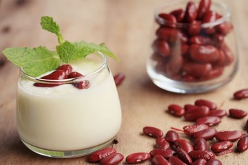 yogurt with red bean