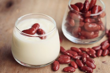 yogurt with red bean