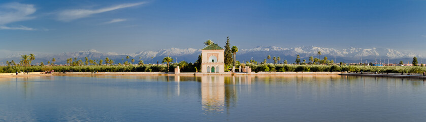 Fototapeta premium Góry Atlas Tower Garden