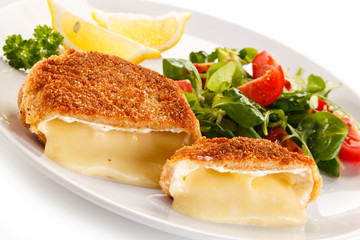 Fried camembert and vegetables