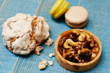 Sweet pecan cupcake, macaron and meringue