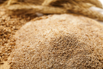 ears of wheat grain meal