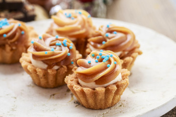 Toffee cupcakes dessert