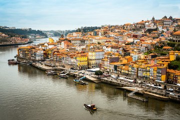 Fototapeta na wymiar old town of Porto and river, Portugal