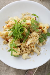 salad with quinoa and cauliflower