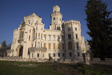 Fototapeta na wymiar Gardens and Castle in Hluboka nad Vltavou, Czech Republic