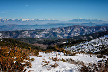 Fototapeta na wymiar Winter mountain